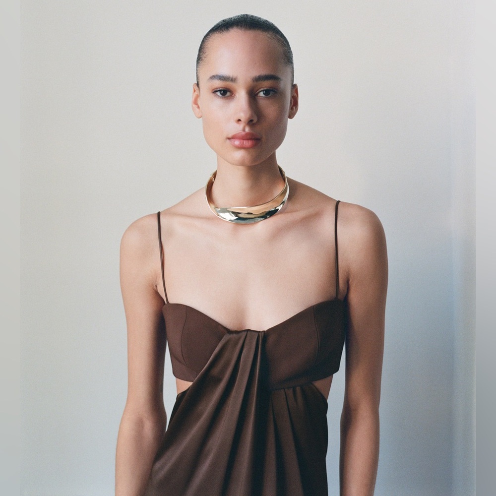 MANGO Rigid twisted collar necklace